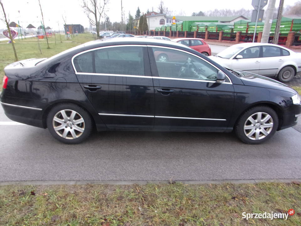 Samochód osobowy Volkswagen PASSAT LIMUZYNA w reflektory ksenonowe