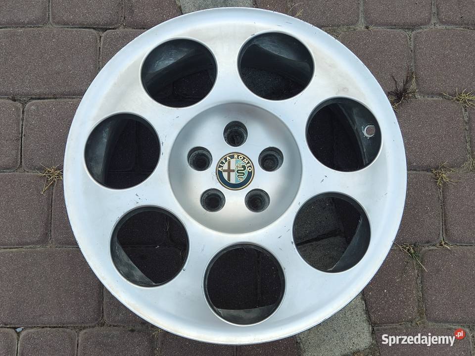 Felgi aluminiowe Alfa Romeo 16 65Jx16H2 ET415 Radom