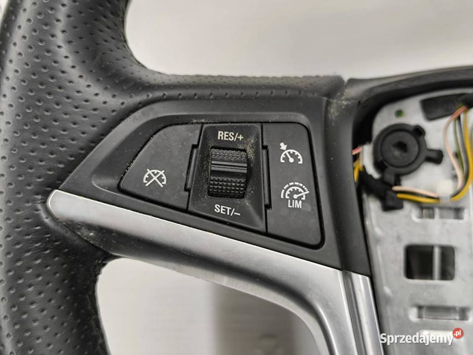 KIEROWNICA MULTIFUNKCJA OPEL ZAFIRA C TOURER osobowe sprzedam
