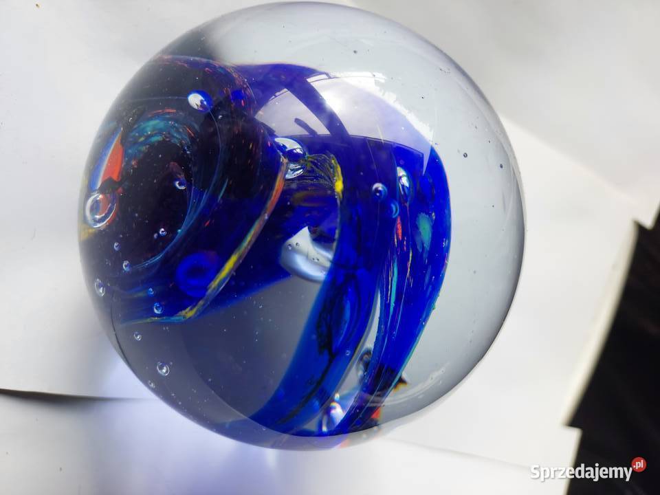 kula szklana PRL z rybami Figurki i rzeźby dolnośląskie Wrocław