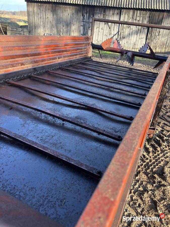 Rozrzutnik do obornika Połoń