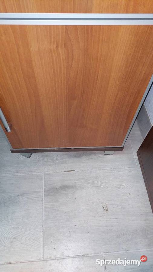 Witryna wąska Bodzio 45cm Kredensy i witryny Poznań