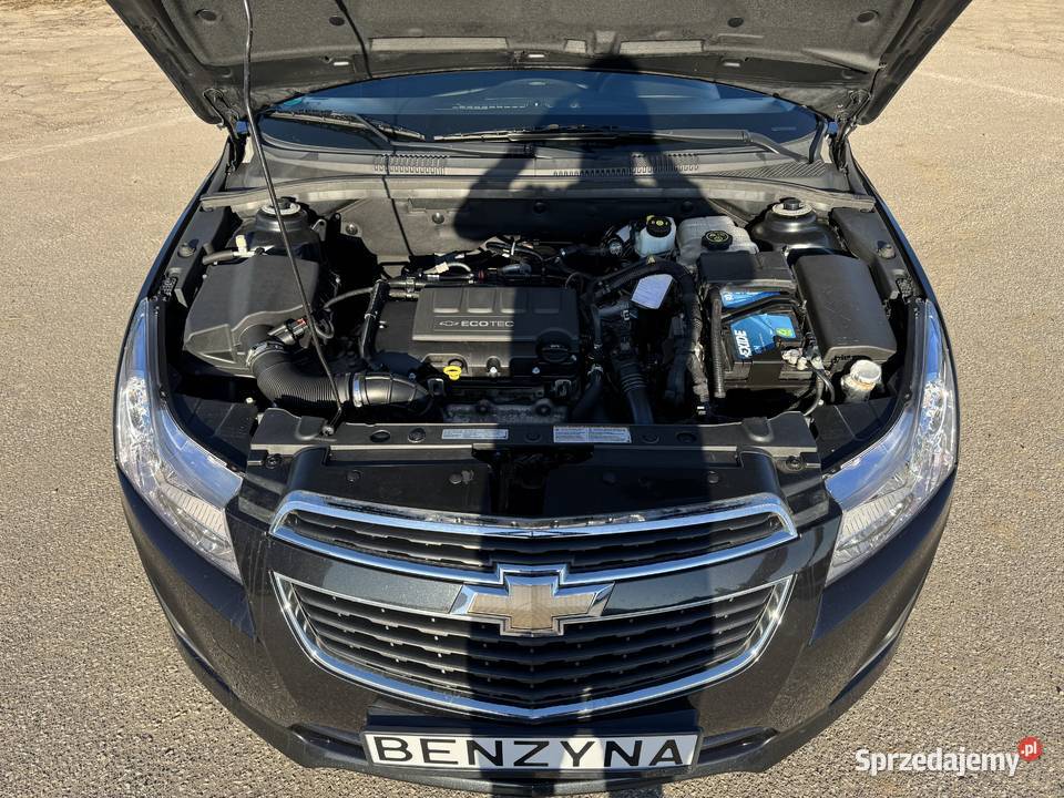 Chevrolet Cruze 14 BENZYNA Klimatronik Tempomat isofix Konin