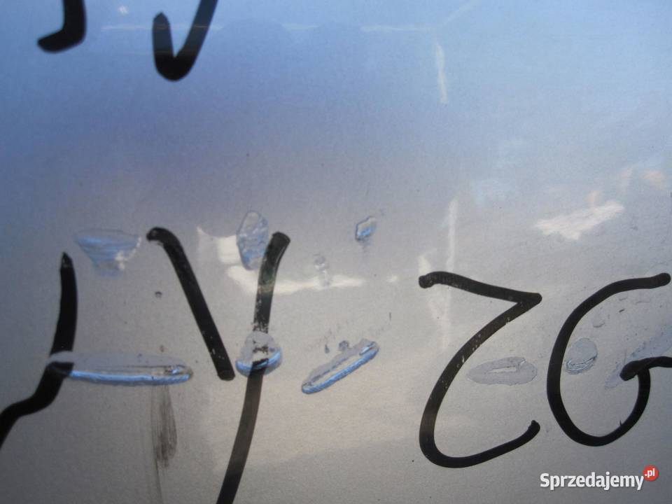 NISSAN PIXO 10r drzwi lewe przód