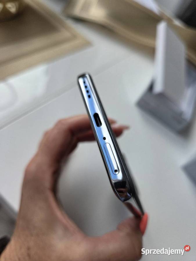 Sprzedam NOWY REALME 16 Pro 5G 12GB512GB CIEMNO Stargard
