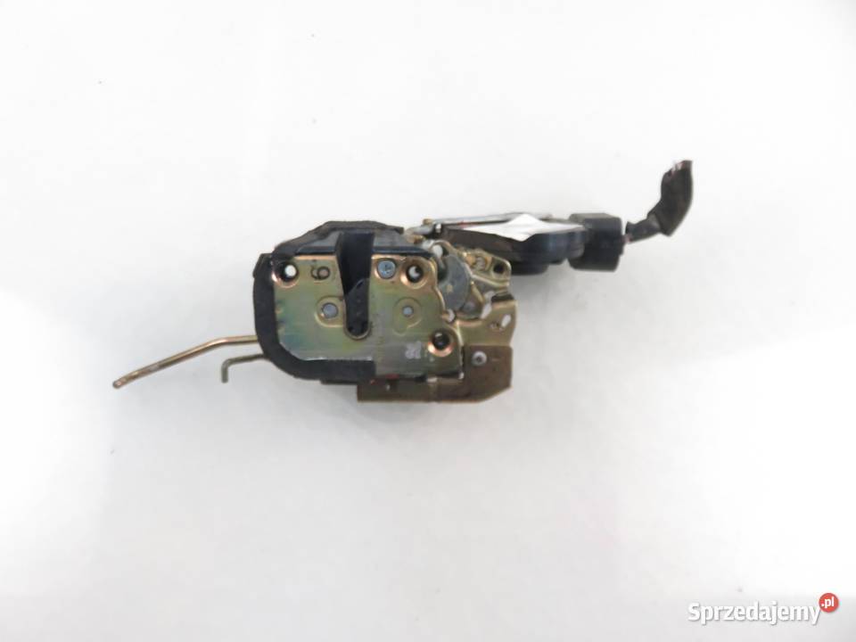 ZAMEK LEWY PRZEDNI TOYOTA PREVIA