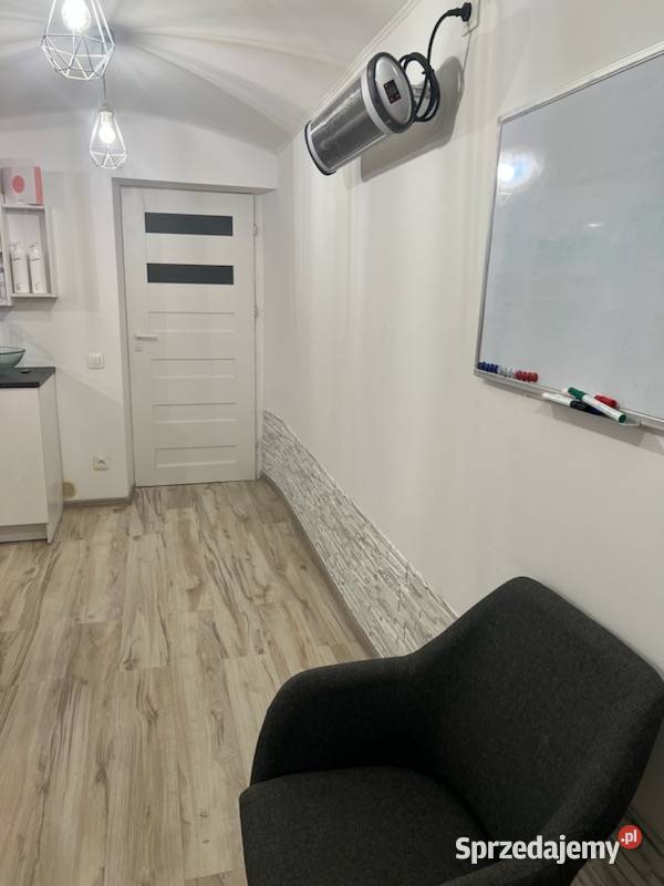 Śródmieście Pułaskiego 26m2 duży ruch bogata parter dolnośląskie Wrocław
