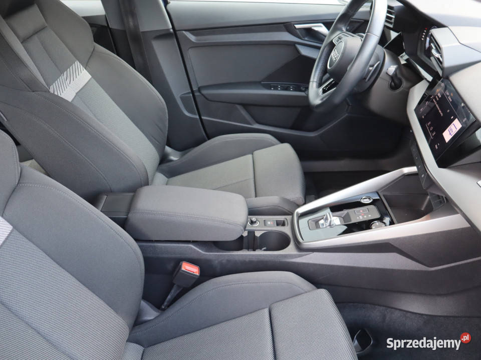 Audi A3 35 TFSI elektryczne szyby Katowice