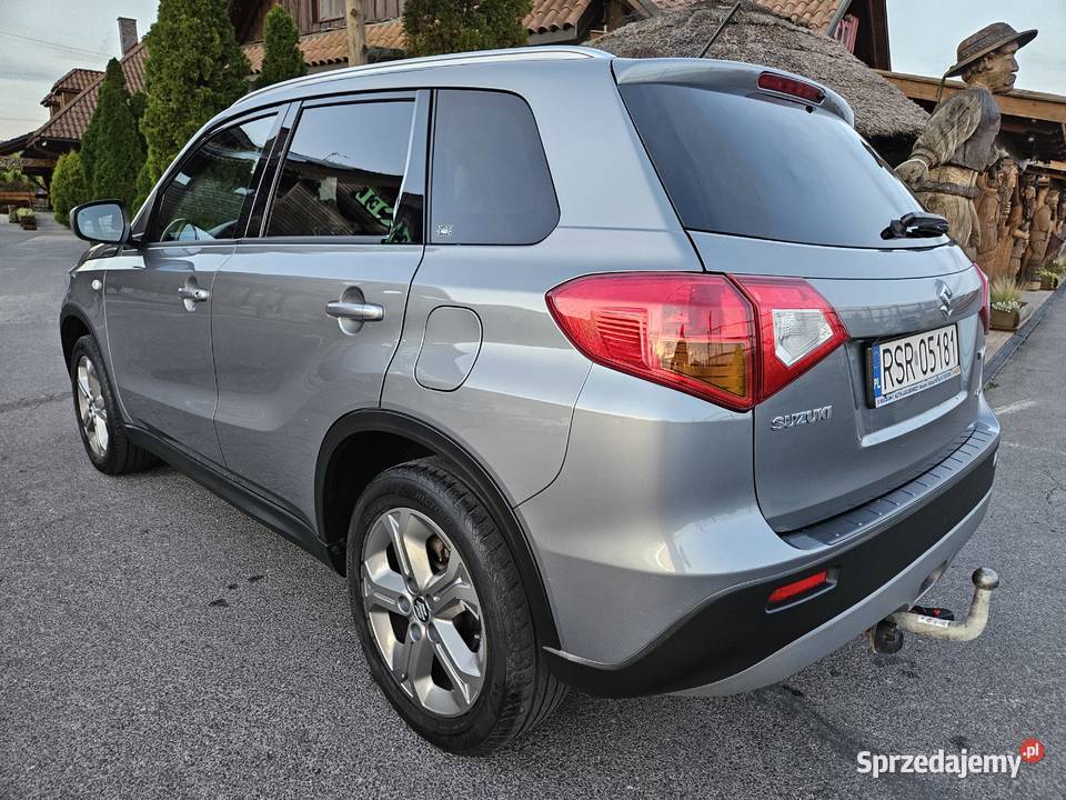 Suzuki Vitara 2016 napęd 4x4 16 120 salon Polska Rzeszów