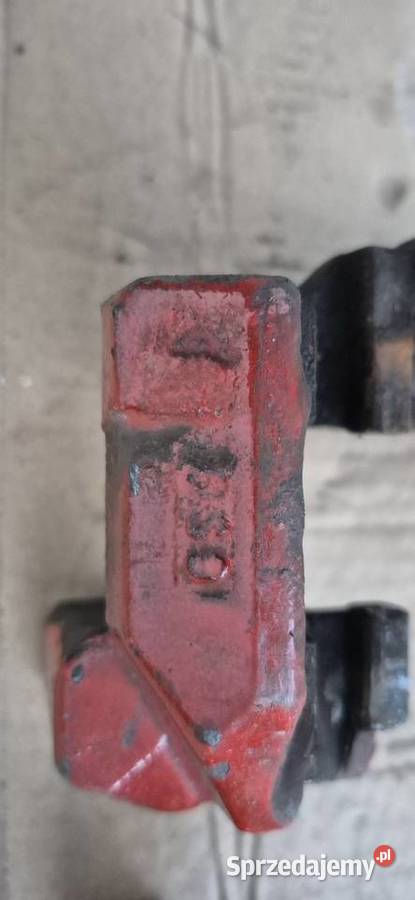 Jarzma hamulcowe 740 Audi A3 8P Golf 5 Touran osobowe