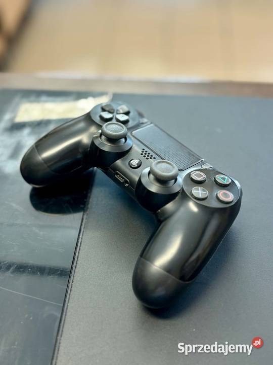Konsola Sony PlayStation 4 1 TB czarny Konsole i automaty Elbląg