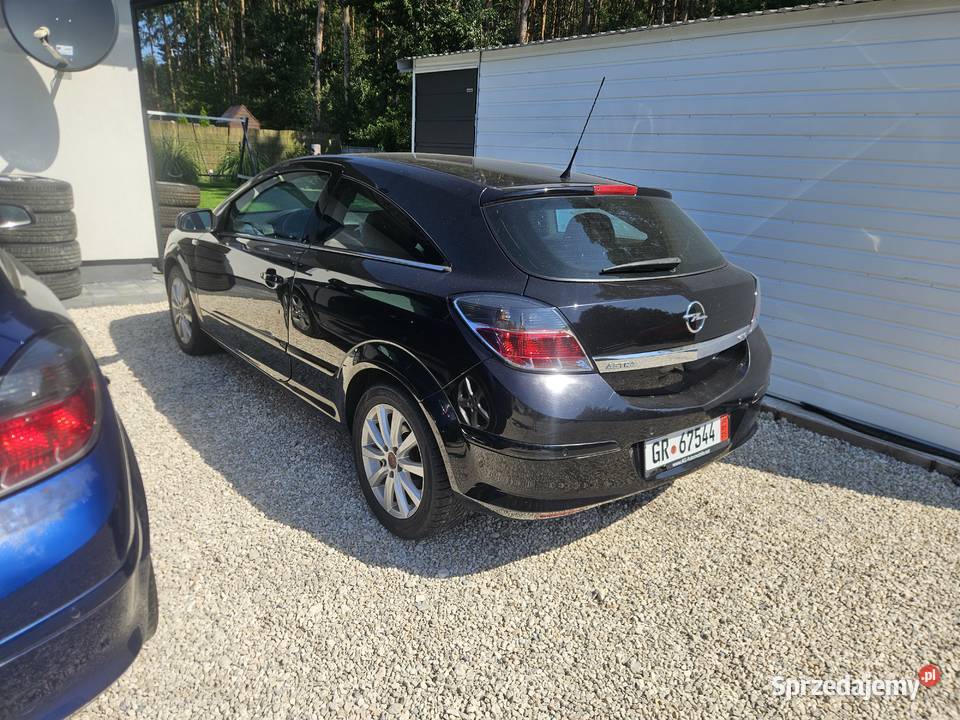 Opel Astra H GTC 16 115 2007r Gomunice sprzedam