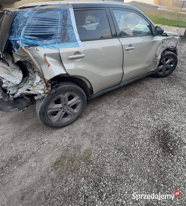 Suzuki vitara niski przebieg oryginał 2016r Rok produkcji 2016 Vitara Wieliczka sprzedam