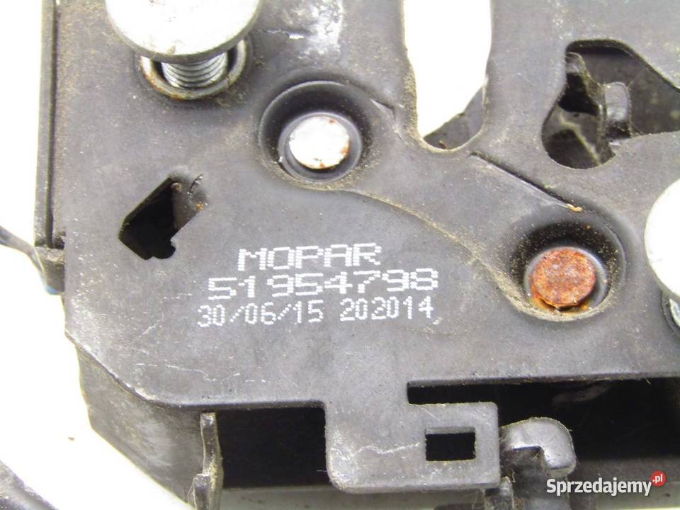 ZAMEK MASKI JEEP RENEGADE 51954798