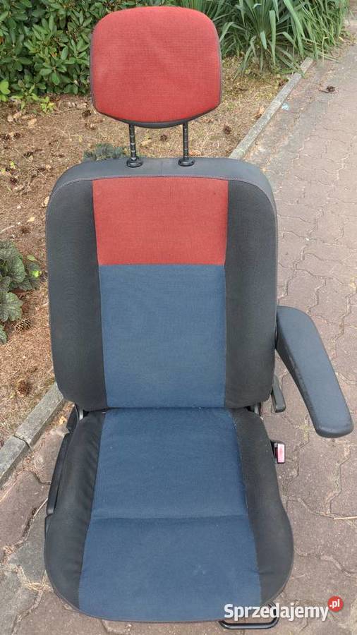 Renault Master 3 III IV Fotel pasażera niebiesko Wólka Brzózka