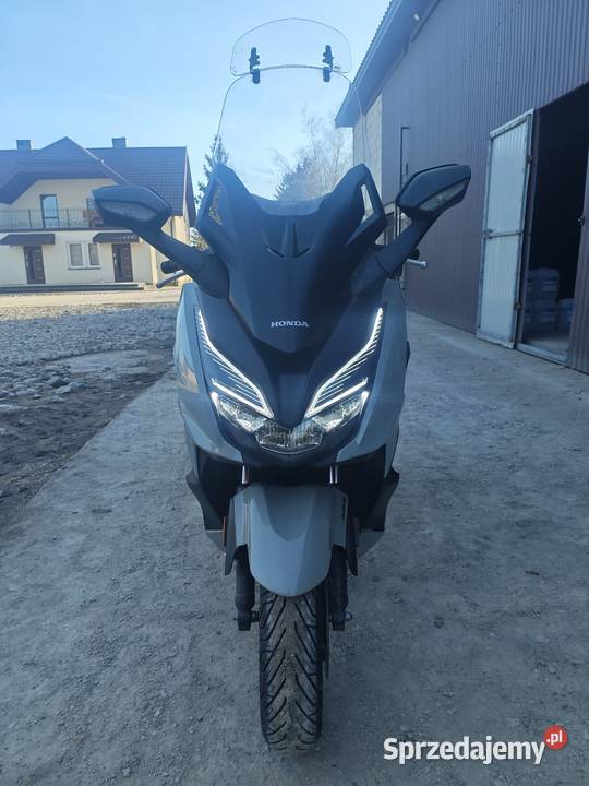 Honda Forza 125 Honda