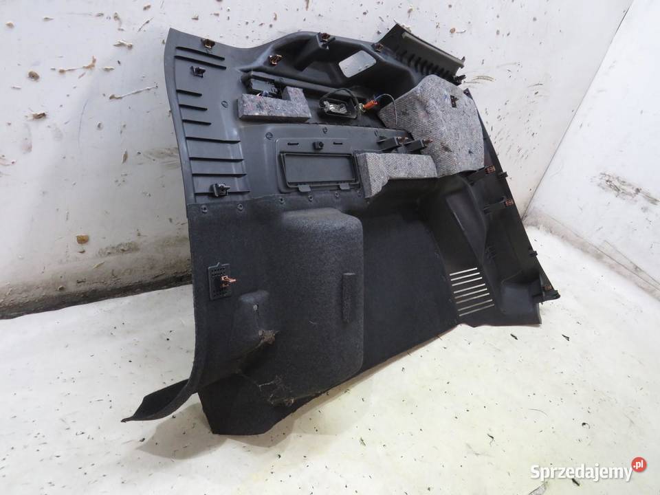 TAPICERKA BAGAŻNIAKA PRAWA FORD KUGA MK2