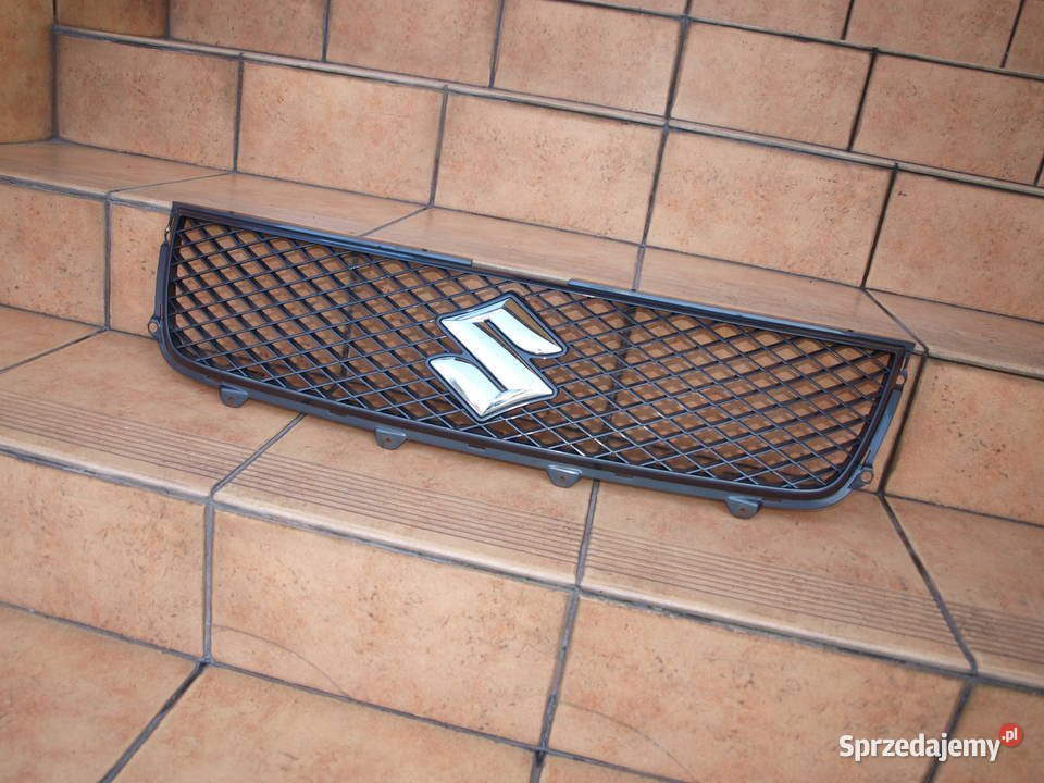 Suzuki Grand Vitara grill atrapa przód 2005 Kalisz