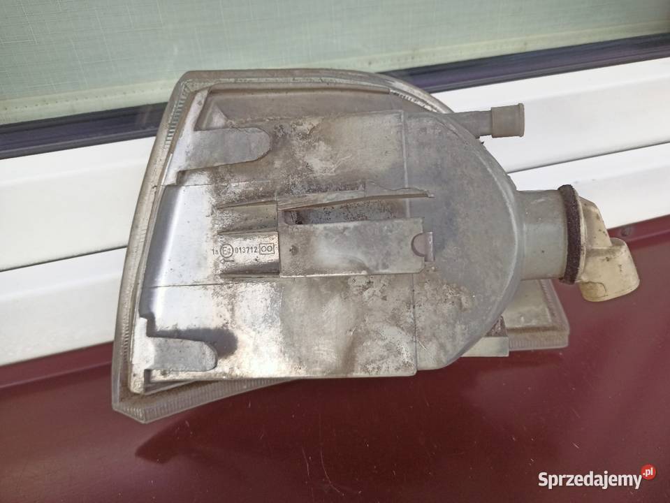 Renault Espace 2 II kierunkowskaz kierunek prawy Sieradz