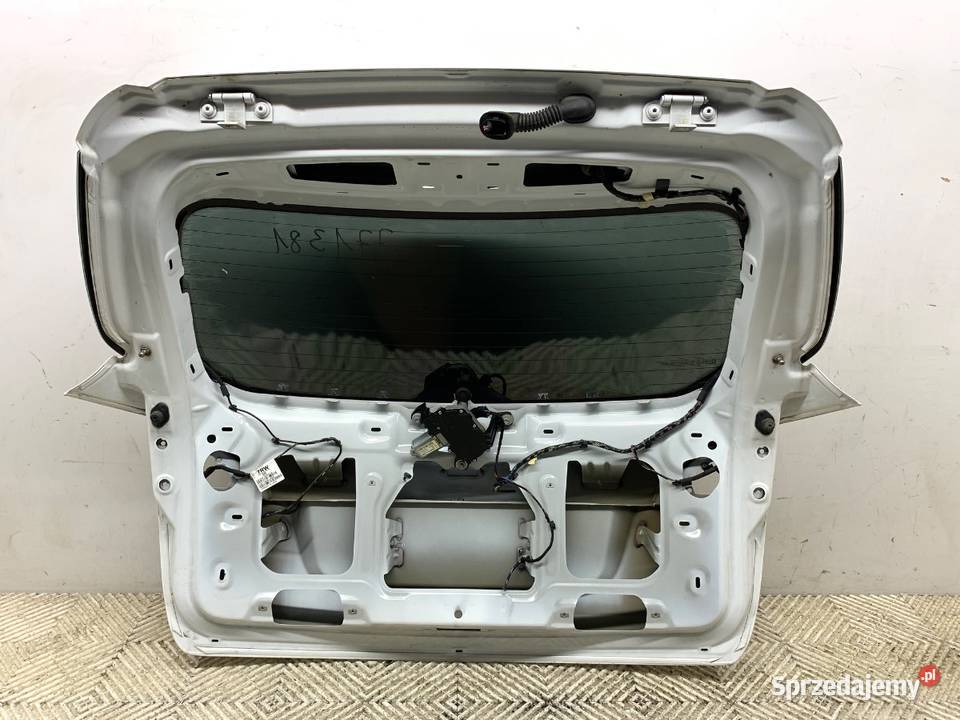 KLAPA TYŁ OPEL ASTRA J Hatchback 0915 Summit