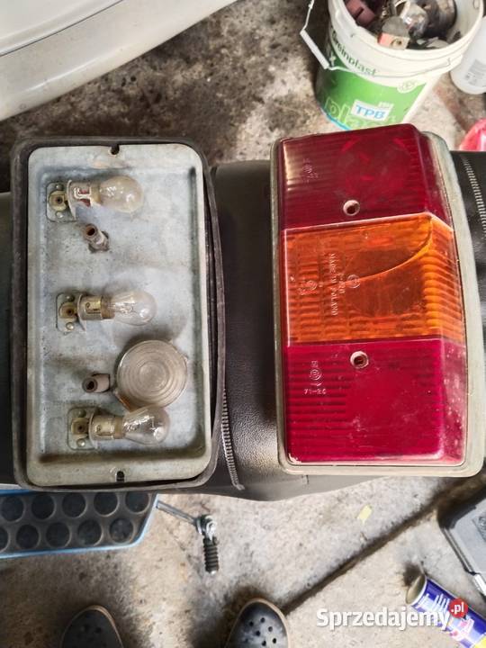 Lampa tylna Warszawa 223 śląskie