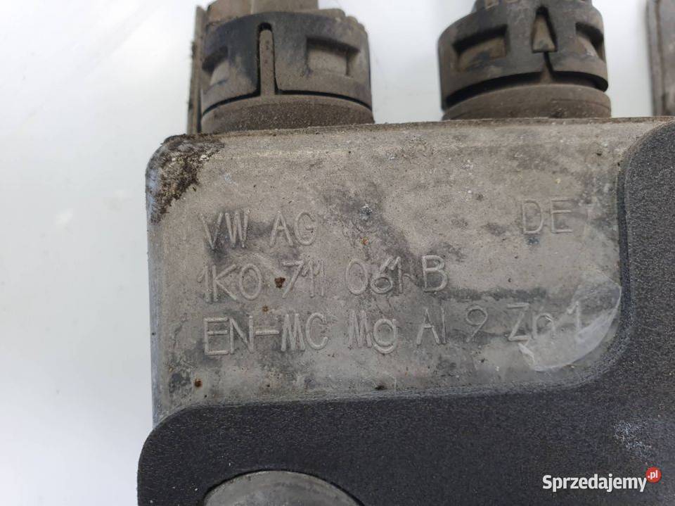 DZWIGNIA ZMIANY BIEGÓW VOLKSWAGEN GOLF V Pozostałe Lipno