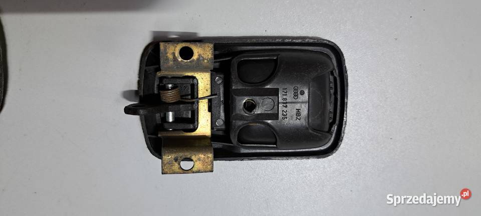 Klamka wewnętrzna lewa prawa 171837235 Audi 80 Luzino