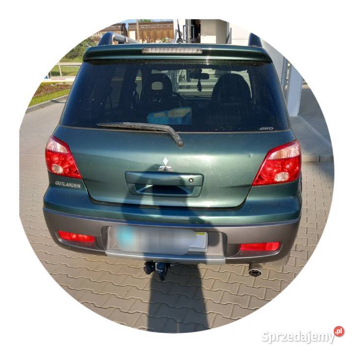 Sprzedam zadbane mitsubishi qutlander kupiony w polskim salonie Brójce sprzedam