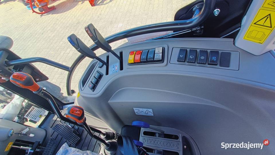 Ciągnik LOVOL M754 75 Rewers Klima Radio Radio