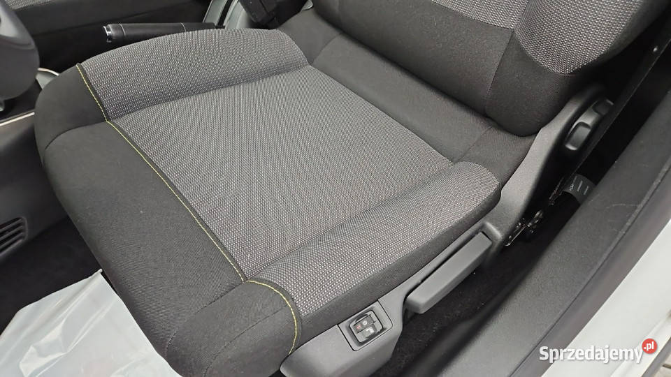 Citroen C3 12 PureTech Shine Z Polskiego Salonu benzyna mazowieckie Warszawa