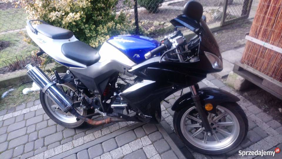 Zipp 125 zarejestrowany na 50 Motocykle, skutery, quady Starachowice