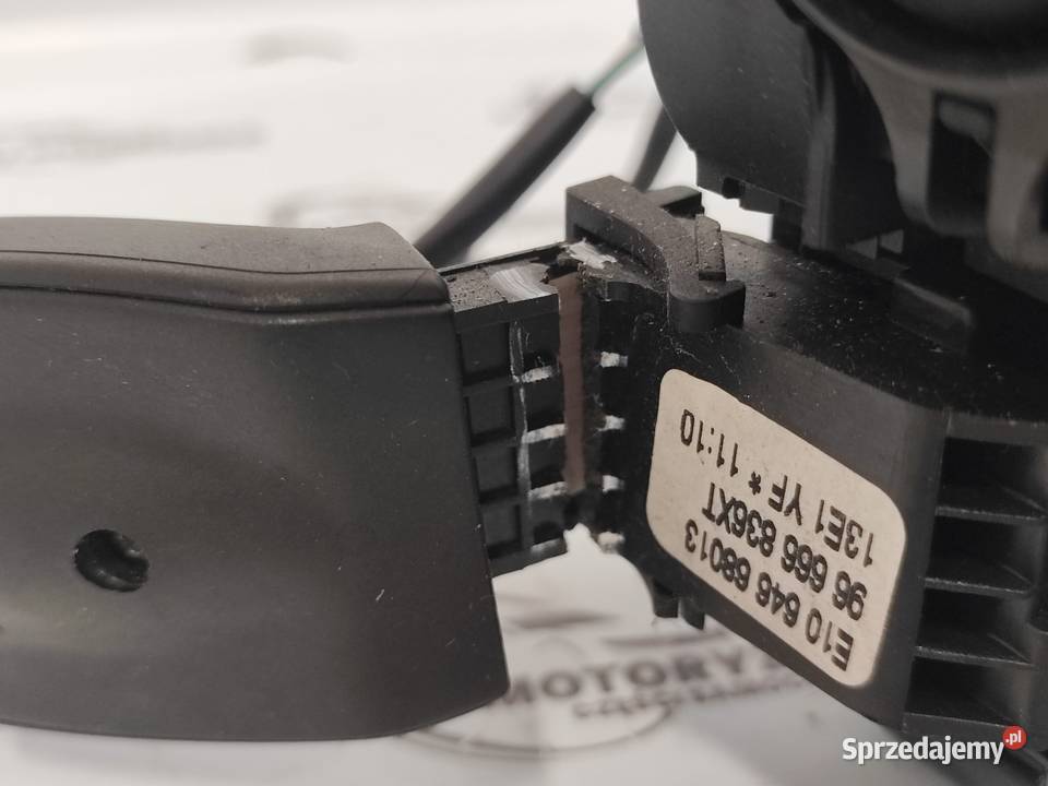 CITROEN DS3 16 B 11r przełącznik zespolony Kielce