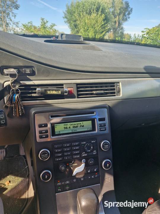 Volvo v70 32 benzyna LPG 4x4 2008r automatyczna