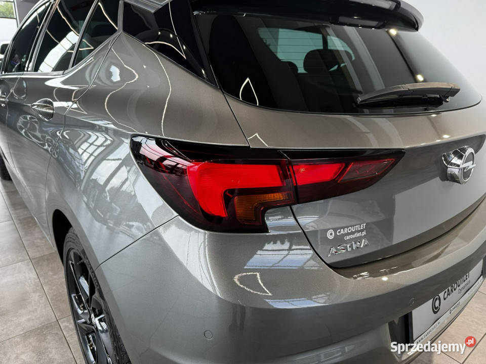 Opel Astra 14 150 automat 2019 r salon przebieg nieuszkodzony