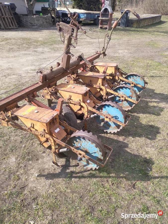 Siewnik do kukurydzy 4 rzędowy mechaniczny Siewniki i sadzarki wielkopolskie Poznań