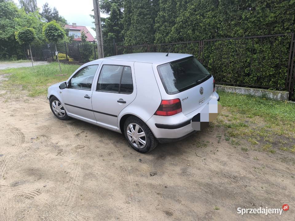 Golf 4 zadbany 16 MPI LPG długie opłaty Zgierz
