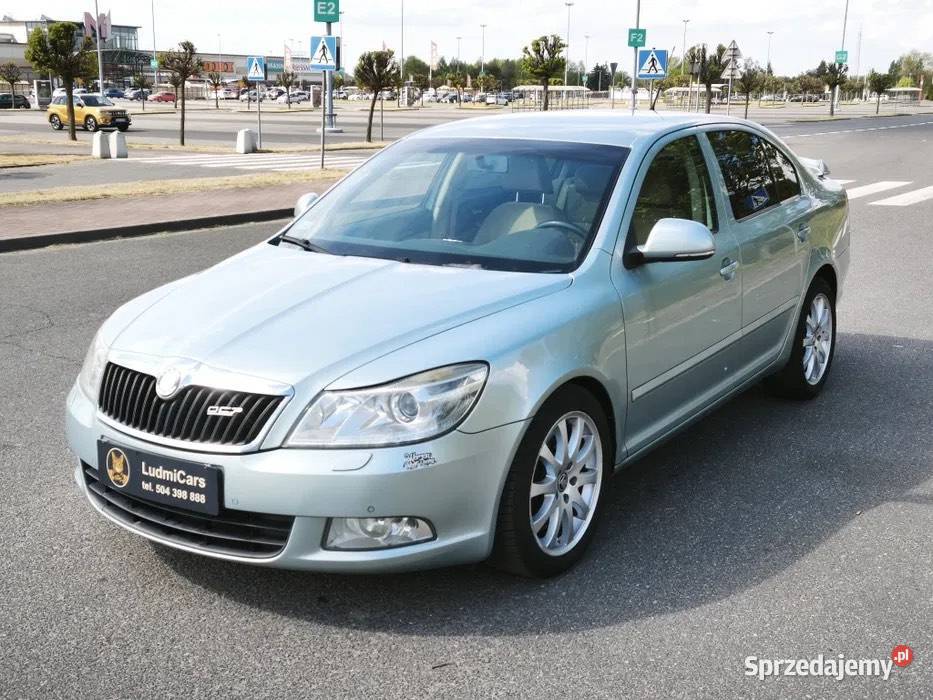 Skoda Octavia 18 benzyna TSi 180 2009 Polski łódzkie Łódź sprzedam