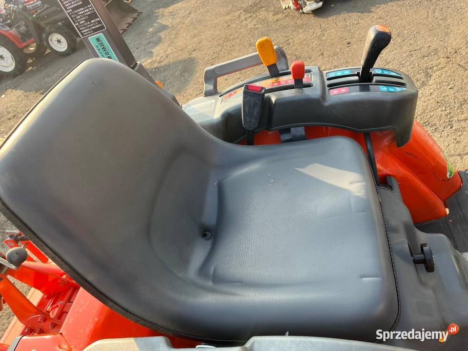 Traktor Kubota GB175 Skała