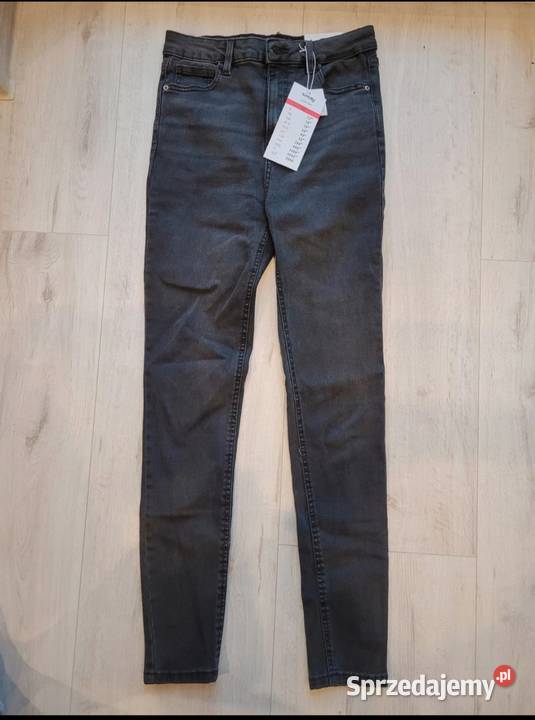 Czarne Jeansy rozmiar 36 czarny Jarosław