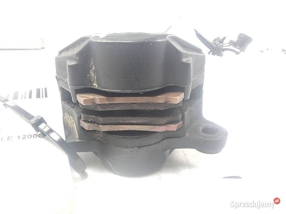 ZACISK TYŁ TRIUMPH SPEED TRIPLE 1200 RS BREMBO Lipno