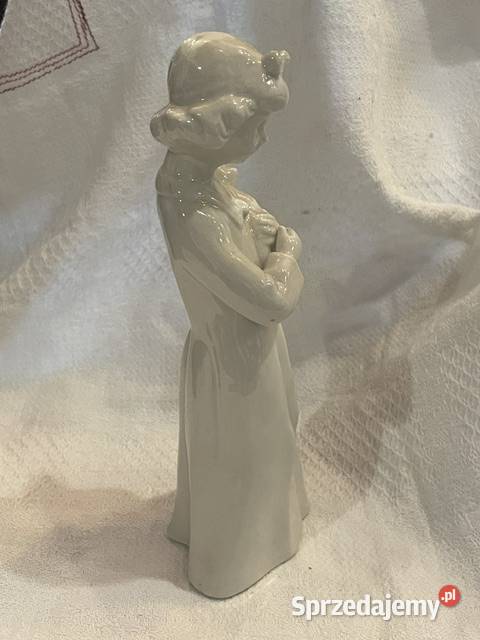 Niemiecka porcelanowa figurka dziewczynki z małopolskie Kraków sprzedam