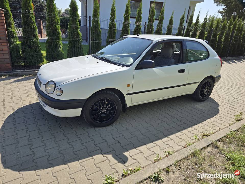 Toyota Corolla e11 16 98r 110