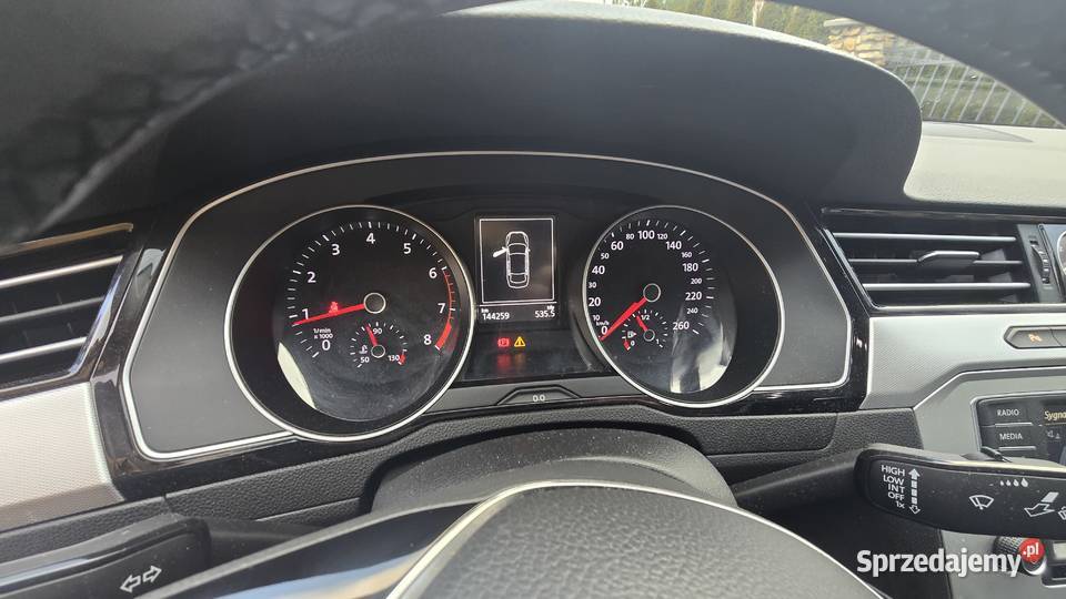 Sprzedam Volkswagena Passata B8 manualna świętokrzyskie Ostrowiec Świętokrzyski