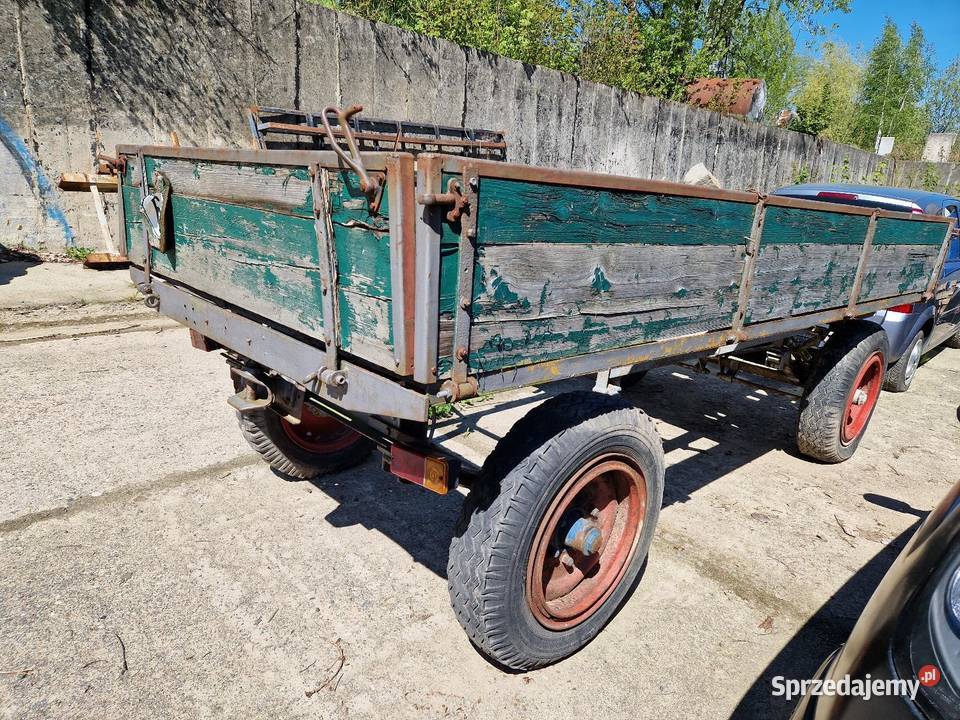 Przyczepa rolnicza uszkodzony Płońsk
