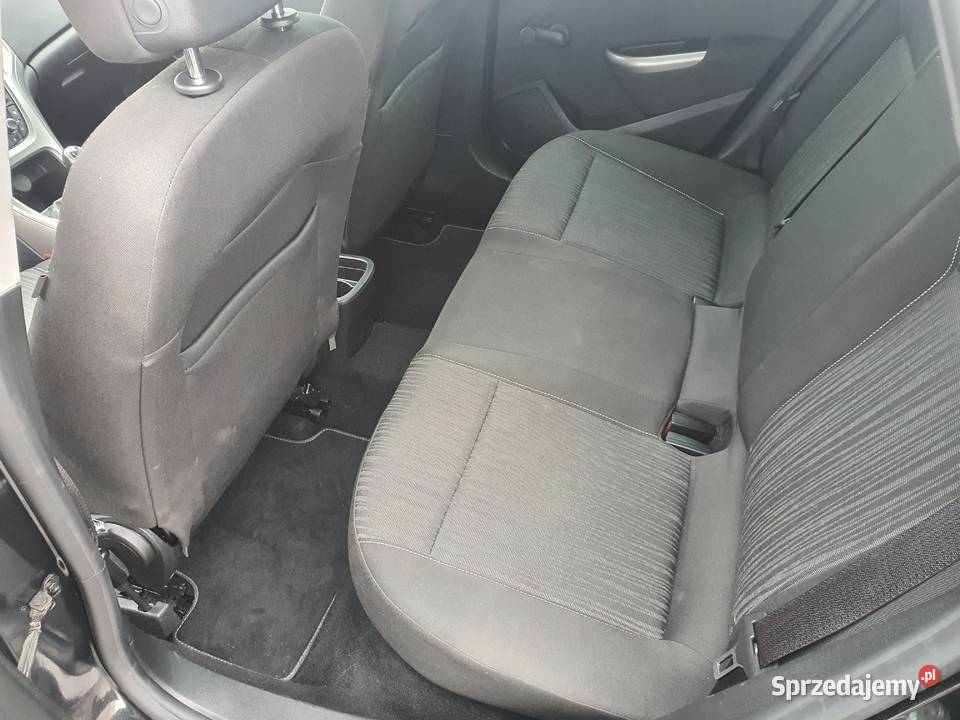 OPEL ASTRA 14 BENZYNA 2012 Łęg Tarnowski