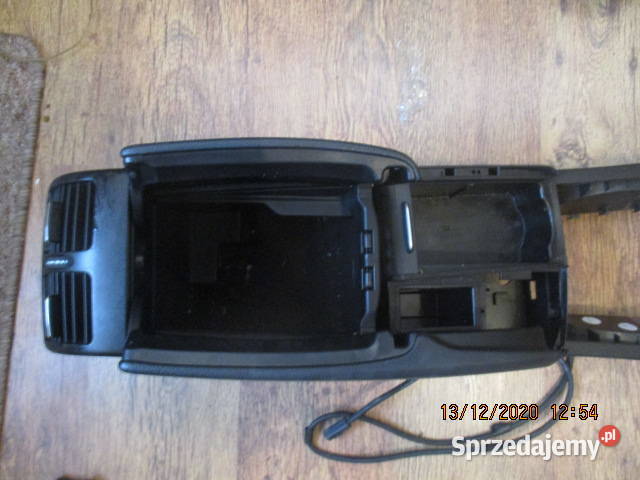 PODŁOKIETNIK TUNEL MERCEDES W204 łódzkie Głowno