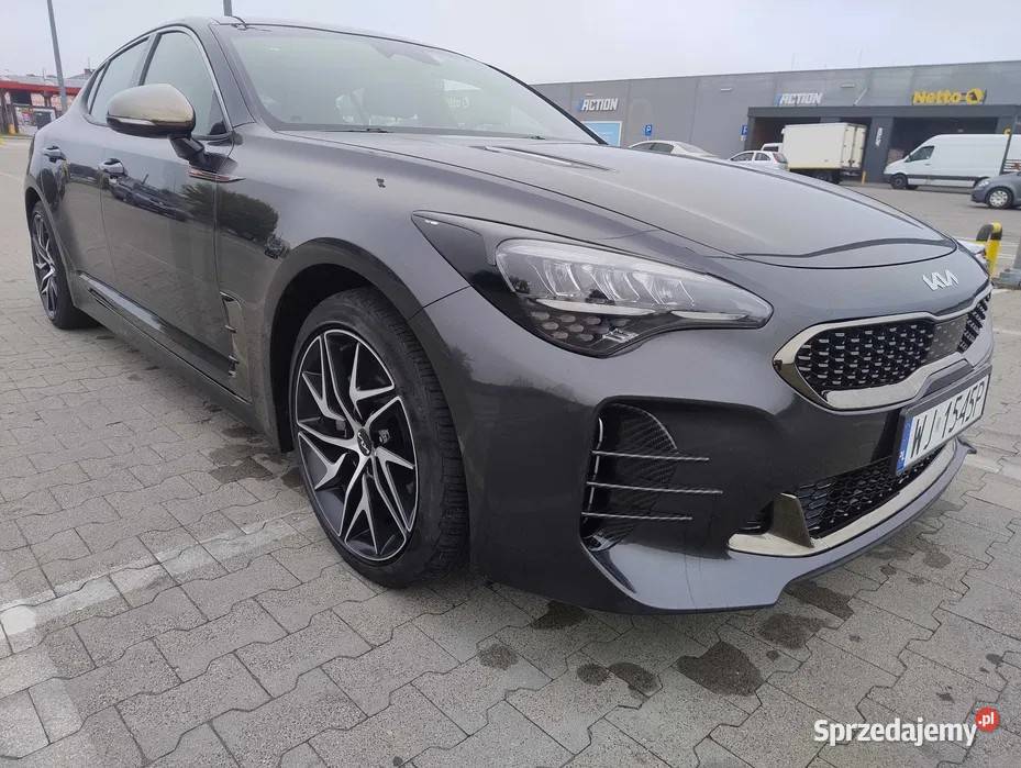 SPRZEDAM KIA STINGER 25T 304 GT LINE AWD 2022 2500cm3 mazowieckie