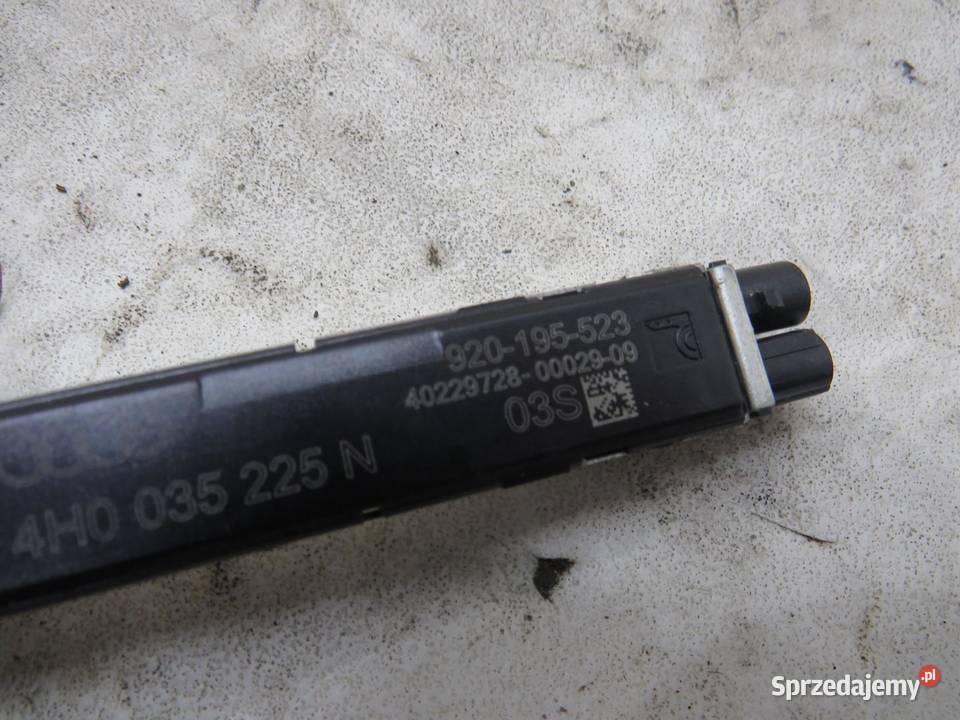 WZMACNIACZ ANTENY AUDI A8 D4 4H0035225N osobowe