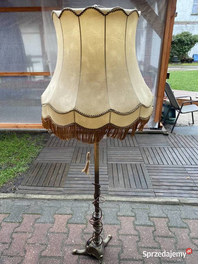 Lampa stojaca Czerniki sprzedam
