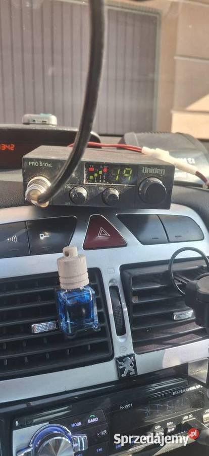 Sprzedam CB Uniden nowe prawie nie używane plus Myszków sprzedam